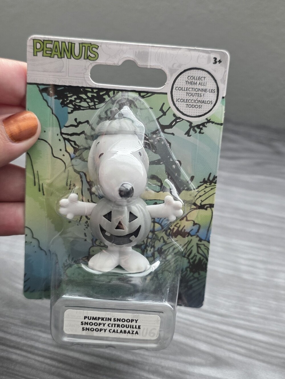 Peanuts Snoopy Halloween Figure